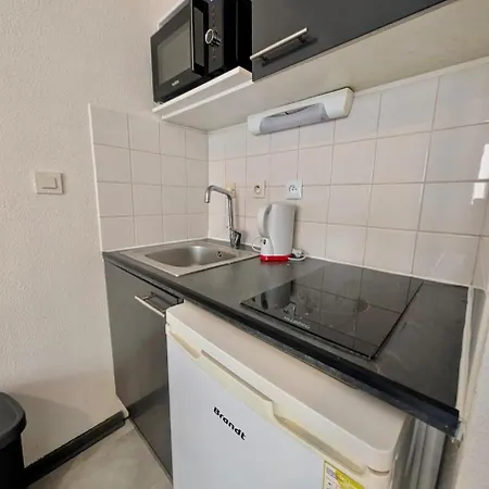 Modern - Free Parking, Near Train Station & Downtown * Grenoble